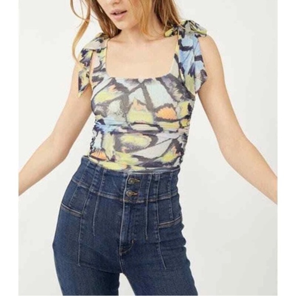 Free People size L Avenue Black Abstract Tank Top sleeveless w ties on shoulders